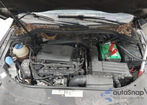 2010 Volkswagen Cc Luxury z USA, uszkodzony, nr VIN WVWHP7AN3AE566529